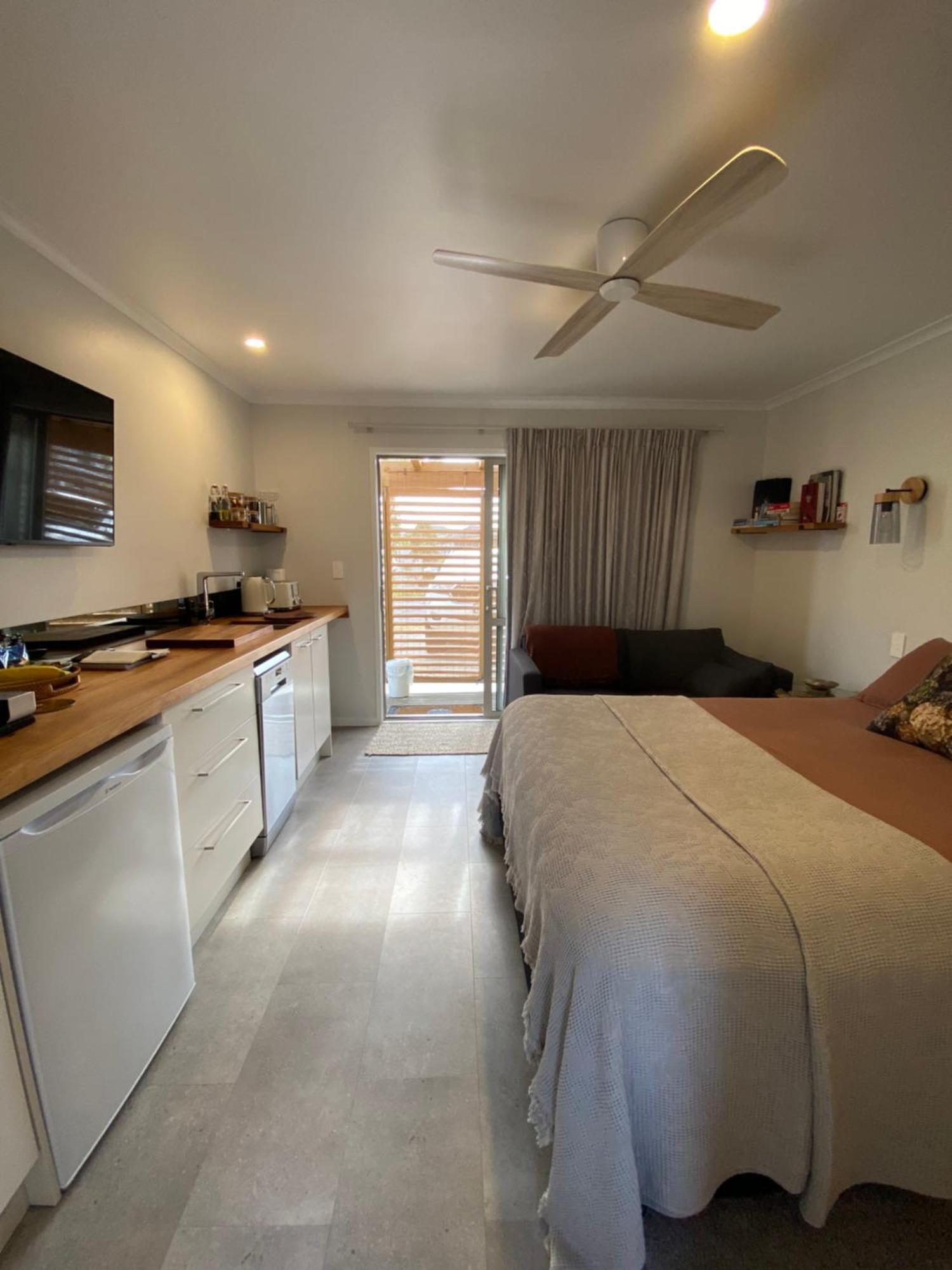 Beautiful Bream Bay Studio - Ruakaka Ngoại thất bức ảnh